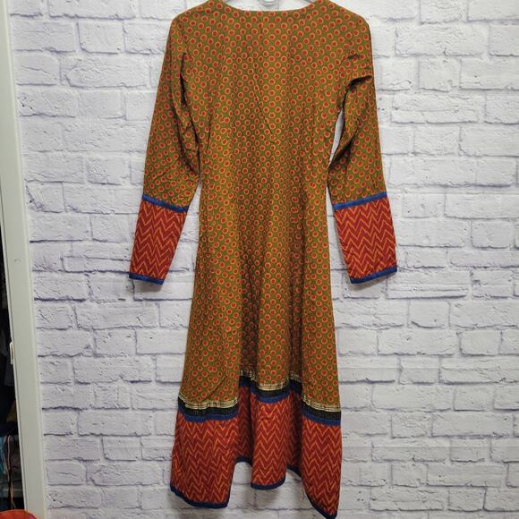 Vintage Handmade Peasant Dress Size S Embroidered Boho Floral Cottage Flare Midi - Picture 7 of 9